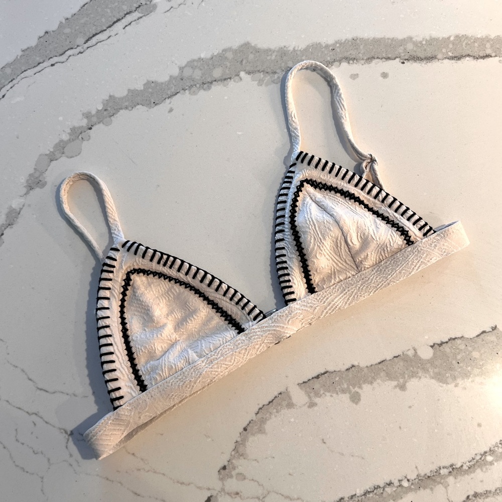 White Elle Jay bikini top